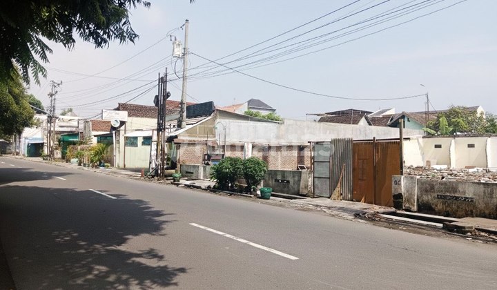 Tanah Komersial Tengah Kota Strategis Dibangun Kantor Cafe