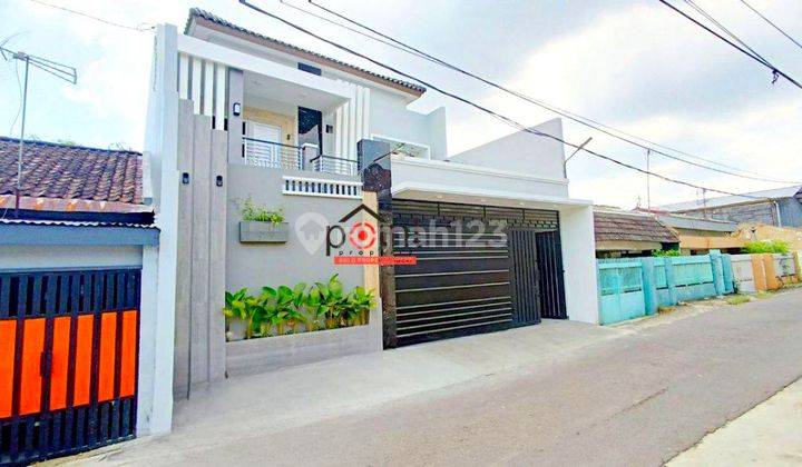 Rumah Mewah Solo 2 Lantai Dekat Rs Dr Oen Dan Rs Moewardi 1