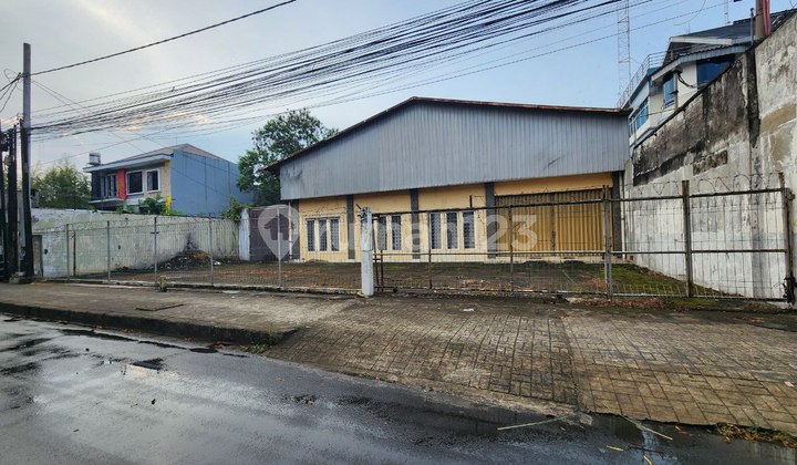Tanah Dan Gudang 2500m² Di Solo Kota Dekat Tol Akses Jalan Raya Tanah Dan Gudang 2500m² Di Solo Kota Dekat Tol Akses Jalan Raya