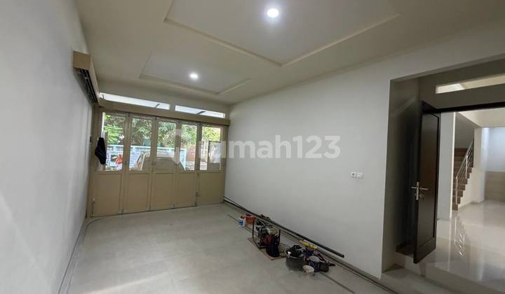 New Luxury House 2 Floors Finishing in the City Center 2