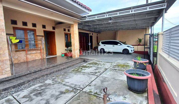 Rumah Asri Halaman Luas Siap Huni Bonus Furnish 1