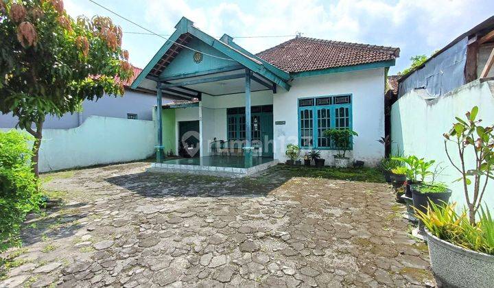 Tanah Strategis Kawasan Kampus Ums Ada Bangunan Rumah 