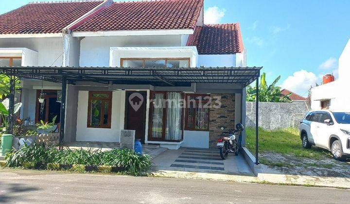 Rumah cluster Colomadu Dekat IHS Perumahan One gate 1