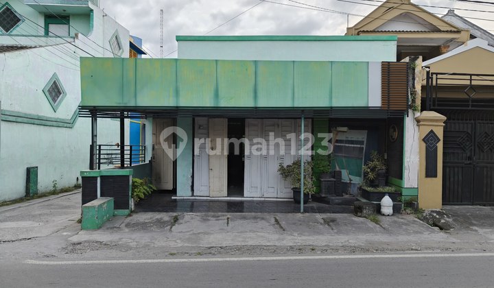 Rumah Ruang Usaha Tengah Kota Kawasan Strategis Rumah Ruang Usaha Tengah Kota Kawasan Strategis