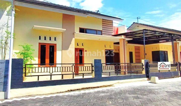 Rumah Bagus Disewakan Dekat Luwes Kartasura Dan Bandara 1