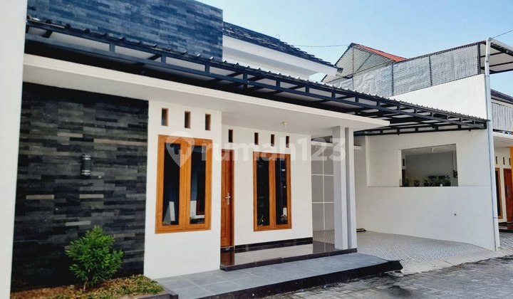 Rumah Cluster Siap Huni Cantik Minimalis Dekat Tol 2