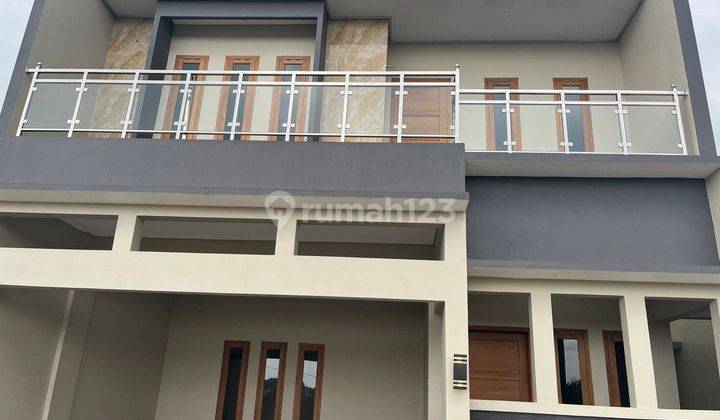 Rumah Baru Mewah 2 Lantai Dekat Rs Oen Solo Baru  2