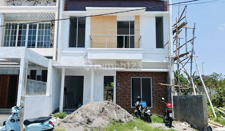 Rumah Baru Dekat Bandara Adi Sumarmo Finishing 2 Lantai 1