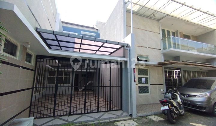 Rumah Tengah Kota Solo Mangkubumen Banjarsari Surakarta