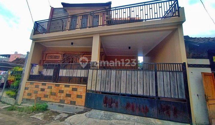 Rumah Etnic Solo Kota 2 Lantai Tengah Kota 1