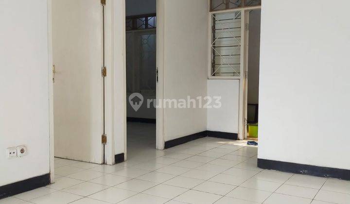 Dijual Rumah Tinggal di Nusa Loka Bsd City 1