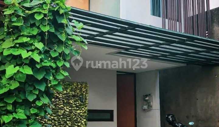 Dijual Rumah Bagus Siap Huni di Sektor 2 Bintaro Akses Dekat ke Jakarta