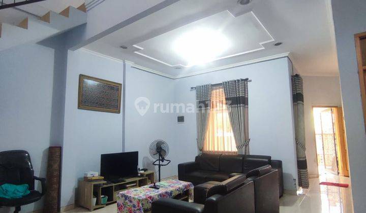 Dijual Rumah Hook 2 Lantai di Cluster Bebas Banjir Graha Raya 1