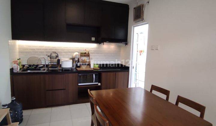 Rumah siap huni fully furnished dekat pasar segar di graha raya bintaro 1