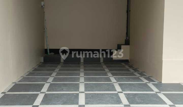 Dijual rumah furnised tingga bawa koper siap huni di anggrek loka bsd Dijual rumah furnised tingga bawa koper siap huni di anggrek loka bsd