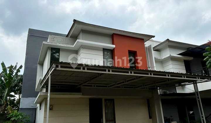 Dijual rumah bagus di graha raya hook 2 lantai siap huni 1