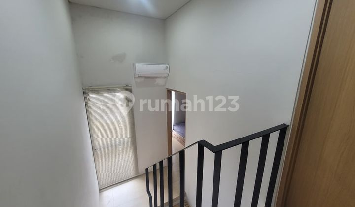 Dijual Rumah Modern Minimalis Siap Huni di Cluster Greenwich Bsd Hunian Nyaman 2