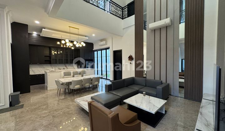 Dijual Rumah Mewah di Gading Serpong Furnished Siap Huni