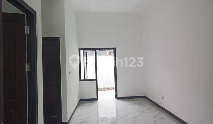 Dijual rumah bagus di cipadu larangan bangunan siap huni  2