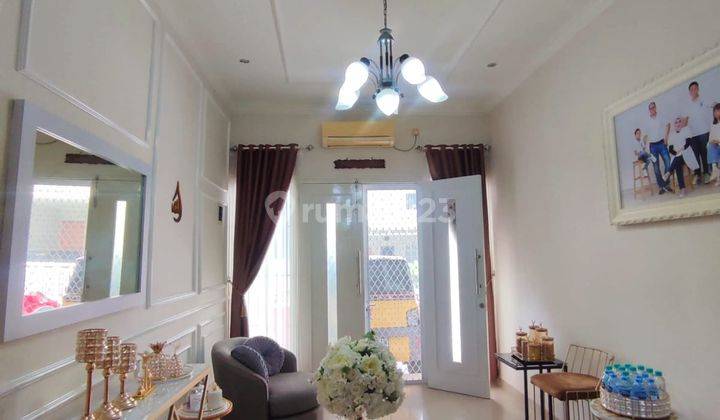 Rumah Cantik Full Furnished Siap Huni Lokasi Graha Raya Bintaro 1