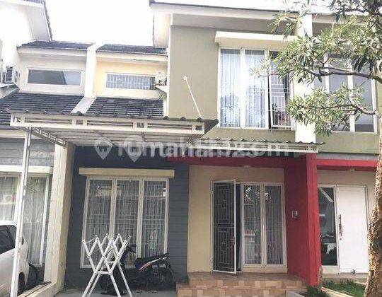 Dijual Rumah 2 Lantai Lokasi Strategis di Graha Raya Bintaro 1