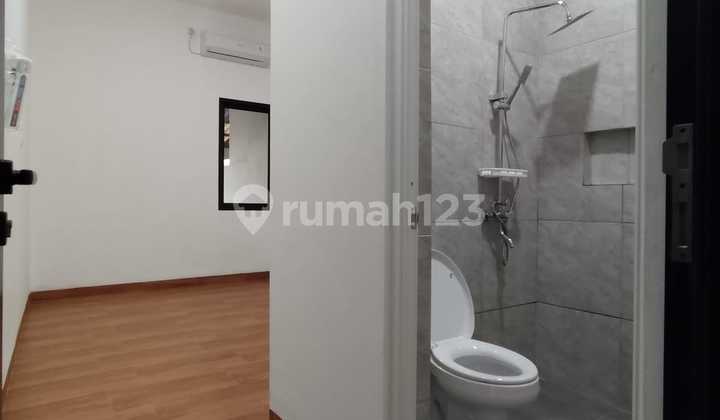 Dijual Rumah Bagus Siap Huni di Bukit Nusa Indah Lokasi Dekat Stasiun 2