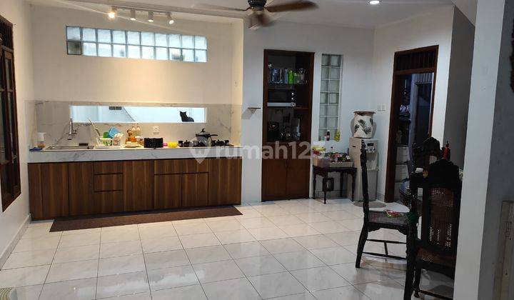 Dijual Rumah Bagus Terawat di Sektor 5 Bintaro 1