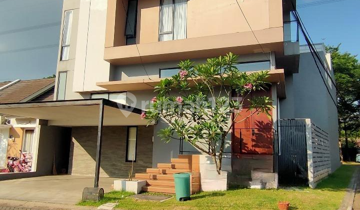 Dijual rumah bagus 2 lantai di serpong lagoon modern minimalis Dijual rumah bagus 2 lantai di serpong lagoon modern minimalis