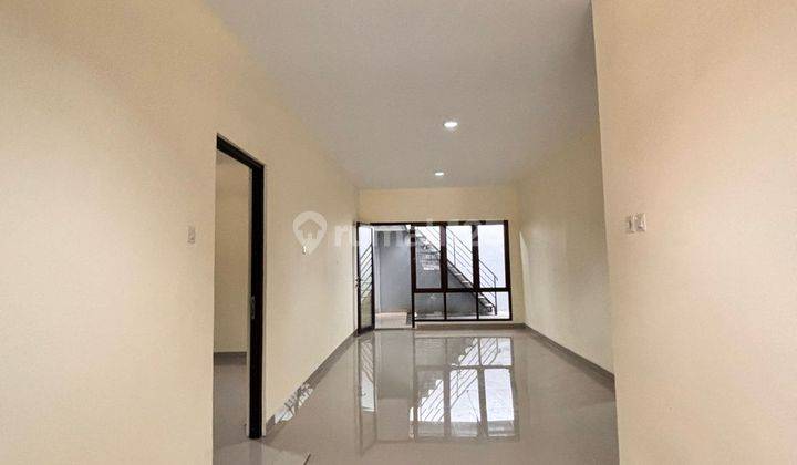 Dijual Rumah Bagus Harga Terjangkau di Villa Melati Bsd  2