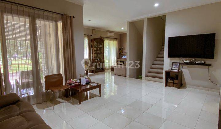 Dijual Rumah Bagus Terawat 2 Lantai di Emerald Bintaro Residence 2