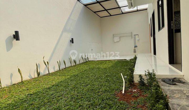 Dijual Rumah Bagus Cocok Untuk Keluarga di Graha Raya  2