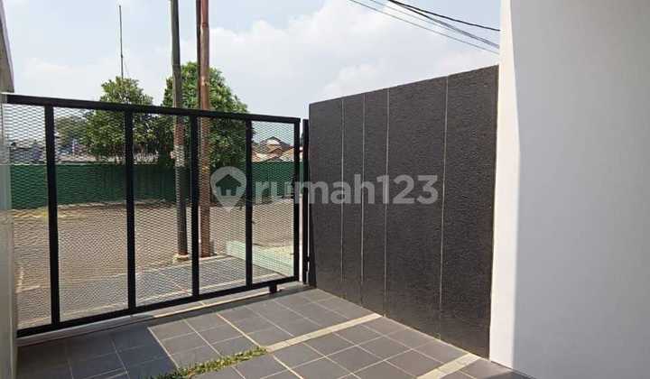 Dijual rumah modern di cipadu bangunan brand new siap huni 2
