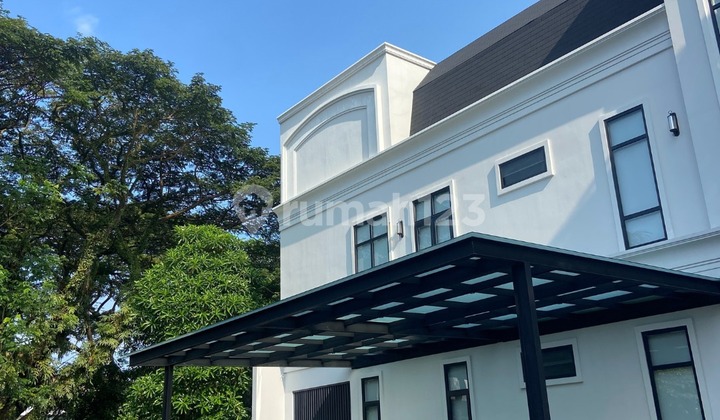 Dijual rumah mewah di alam sutera bangunan modern nyaman & siap huni