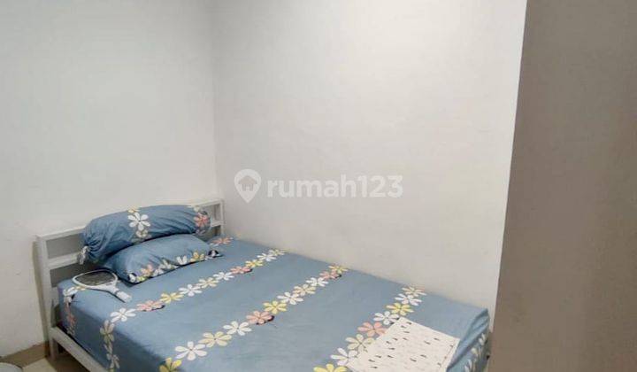 Dijual Rumah 1,5 Lantai Harga Terjangkau di Graha Raya Bintaro 2