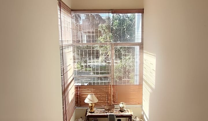 Dijual Rumah Bagus Turun Harga di Bintaro Sektor 9 Lokasi Strategis Siap Huni 2