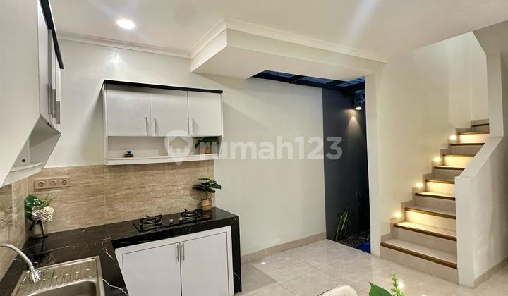 For sale modern house in Buaran Serpong affordable price & ready to occupy.