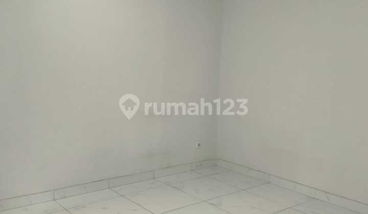 For Rent: Nice House Ready to Occupy in Puri Bintaro, Comfortable Location, Spacious Yard 2