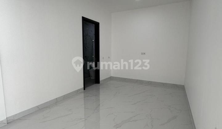 Dijual rumah modern minimalis di puspita loka bsd bangunan siap huni 2