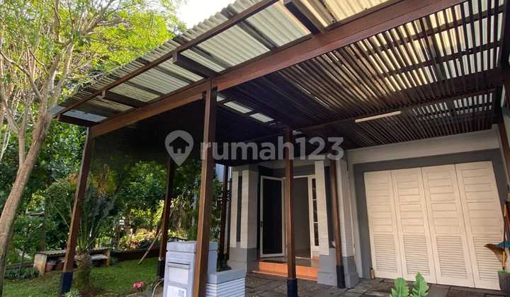 Dijual Rumah Mewah Terawat di Alam Sutera Lokasi Nyaman dan Siap Huni