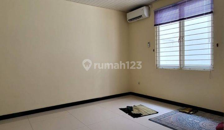 Rumah Modern Minimalis Nyaman di Sektor 9 Bintaro Jaya 2