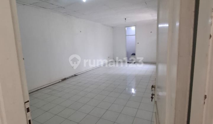 Dijual Cepat Rumah Bagus & Luas di Villa Melati Mas Bangunan Siap Huni 2