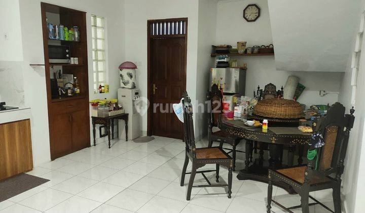 Dijual Rumah Bagus Terawat di Sektor 5 Bintaro 2