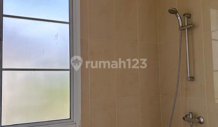 A nice house in Vanya Park BSD is for sale, ready to occupy. 2