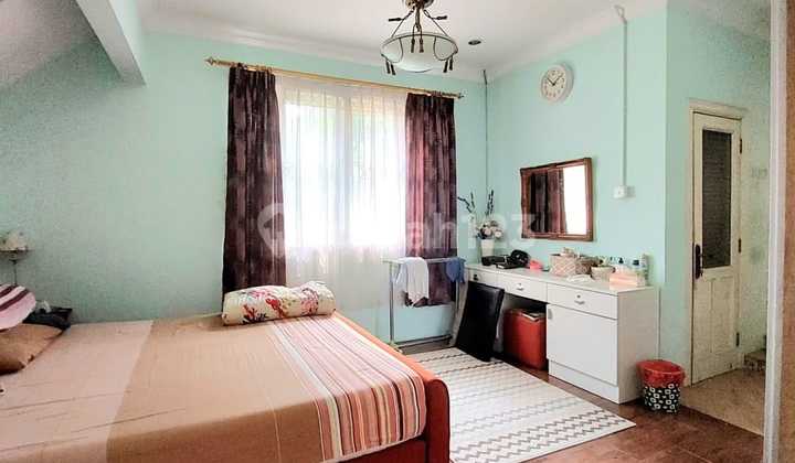 For Sale: Modern Family Home in Emerald Bintaro, Ready to Occupy 2