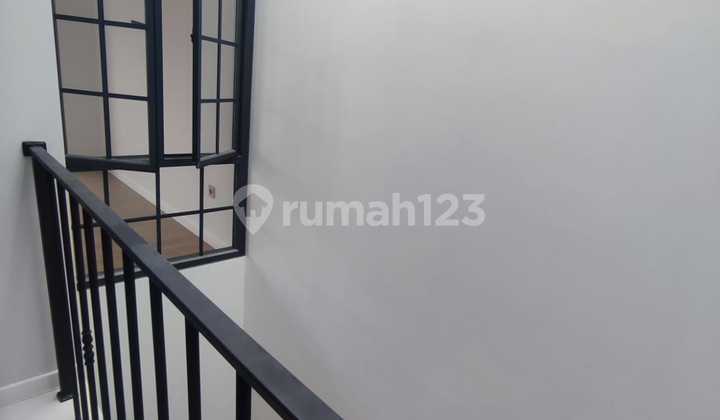 Dijual Rumah Bagus Siap Huni di Kawasan Nusa Loka BSD 2