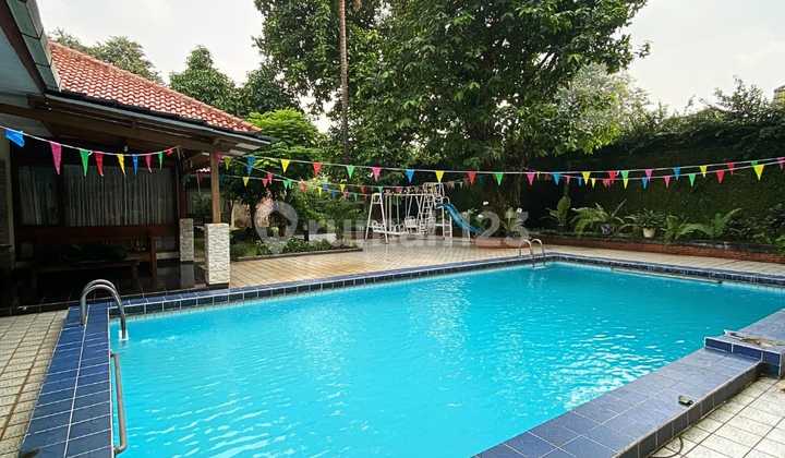 Dijual rumah bagus & tanah luas di kemang jaksel siap huni