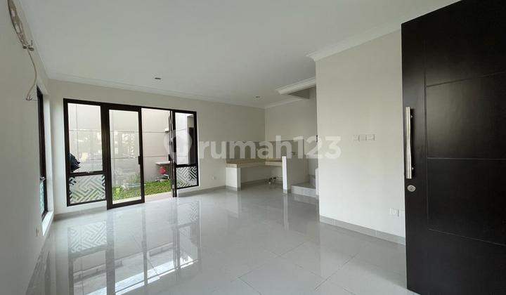 Di Sewakan Rumah Siap Pakai Podomoro Park 2