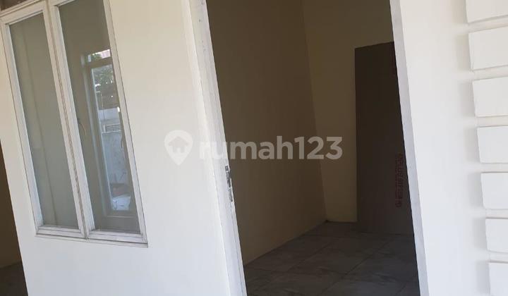 Di Sewakan Rumah Murah Siap Huni Taman Kopo Indah 3 Tki