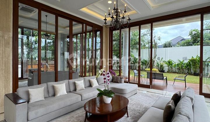 For Sale Elegant Luxury House in Kembang, Jakarta