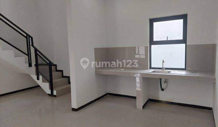 Rumah Baru Minimalis di Taman Holis Indah 2 6